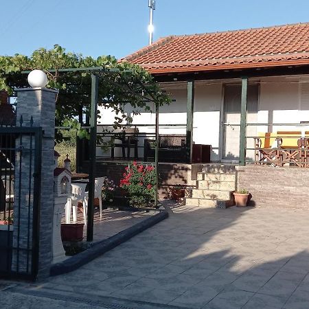 Haus Villa Nea Kallikrateia Екстериор снимка